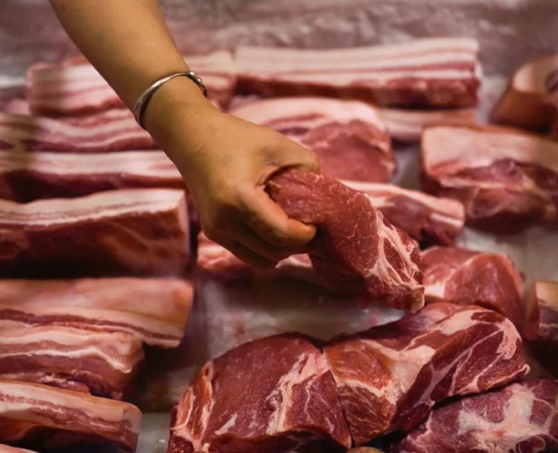 Better Meals Start With Grass Fed Beef in Livingston